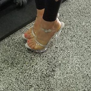 Ellie competition heels size 5